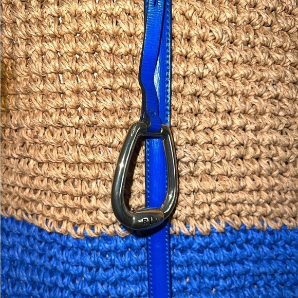 Lauren Ralph Lauren Crochet Straw Tote Bag like new - Picture 2 of 6